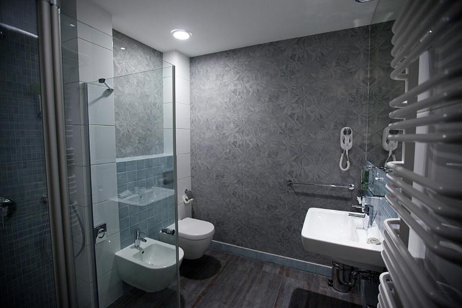 Hotel Natura Residence Business&Spa Siewierz Habitación foto