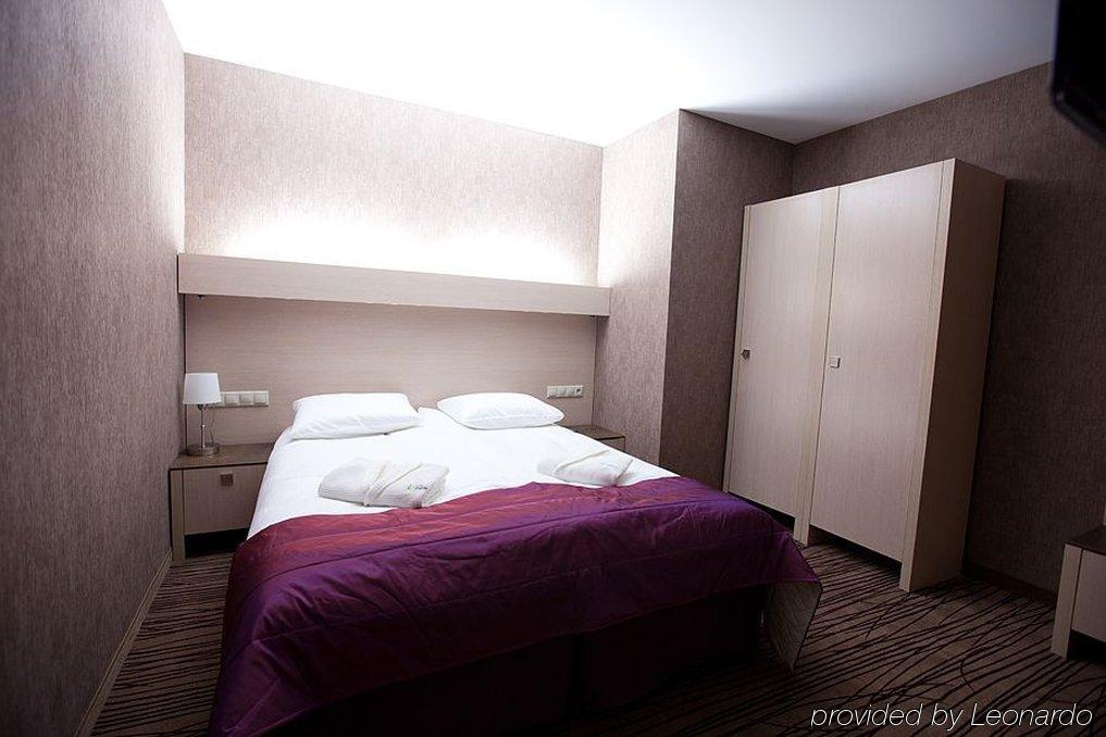 Hotel Natura Residence Business&Spa Siewierz Habitación foto